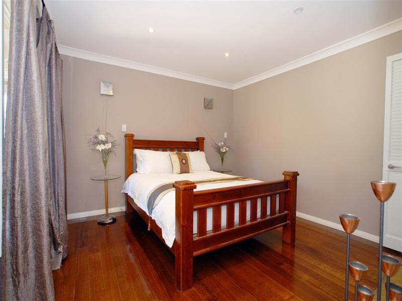 48 Johnson Drive, Ferntree Gully VIC 3156