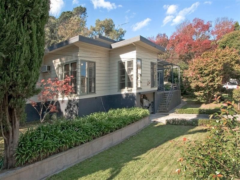 1 Hunter Street, Ferntree Gully VIC 3156