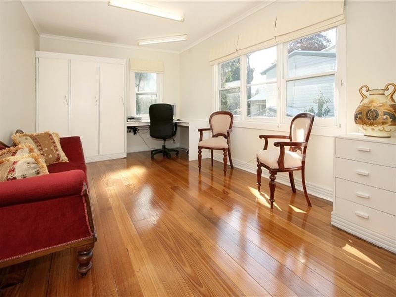 1 Hunter Street, Ferntree Gully VIC 3156