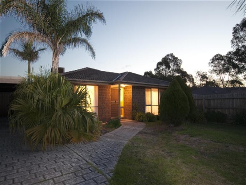 4 Jamieson Avenue, Rowville VIC 3178