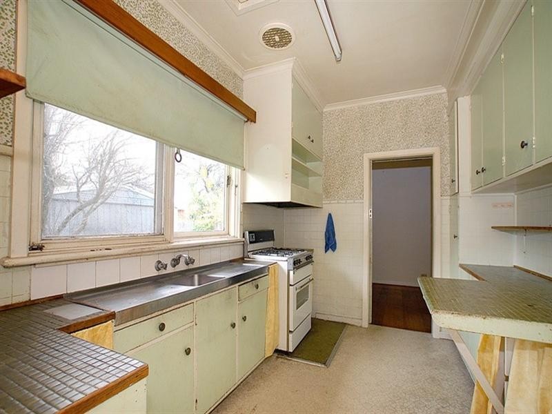 8 Genista Avenue, Boronia VIC 3155