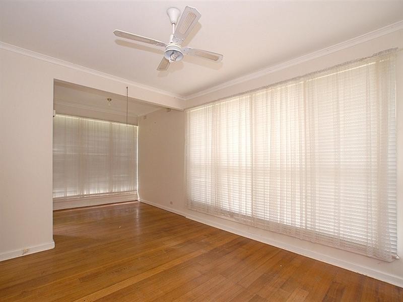 8 Genista Avenue, Boronia VIC 3155