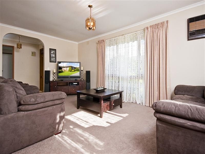 1/22 Hutton Avenue, Ferntree Gully VIC 3156