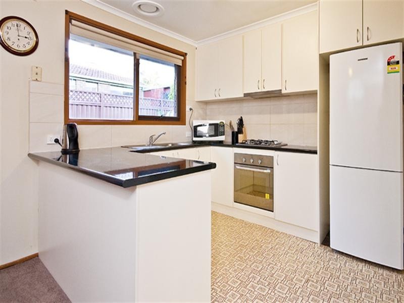 1/22 Hutton Avenue, Ferntree Gully VIC 3156