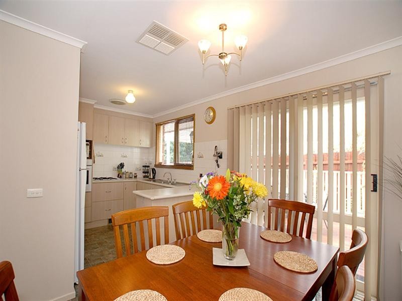 1/64 Francis Crescent, Ferntree Gully VIC 3156