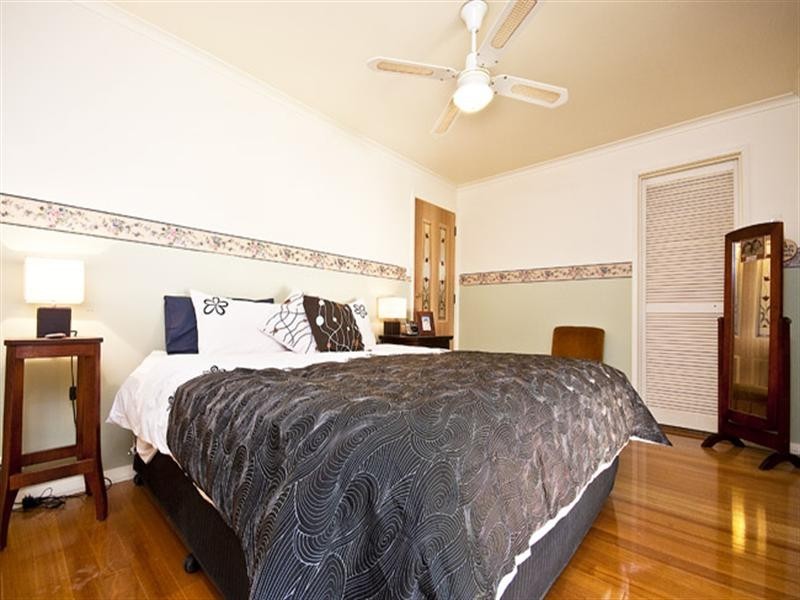 51 Kevin Avenue, Ferntree Gully VIC 3156