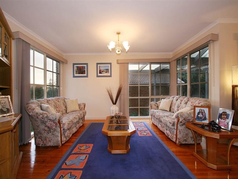 12 Sundew Court, Knoxfield VIC 3180