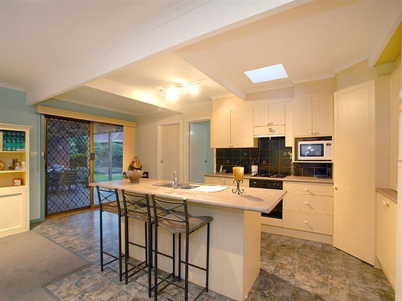 39 Michele Drive, Scoresby VIC 3179