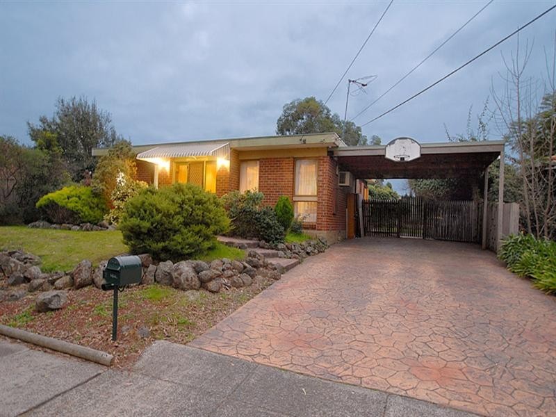 39 Michele Drive, Scoresby VIC 3179