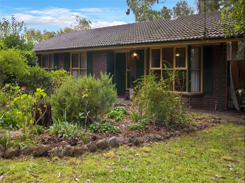 6 Conyers Street, The Basin VIC 3154