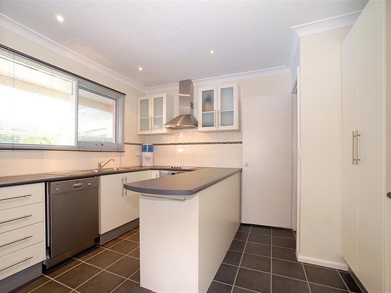 9 White Avenue, Bayswater North VIC 3153