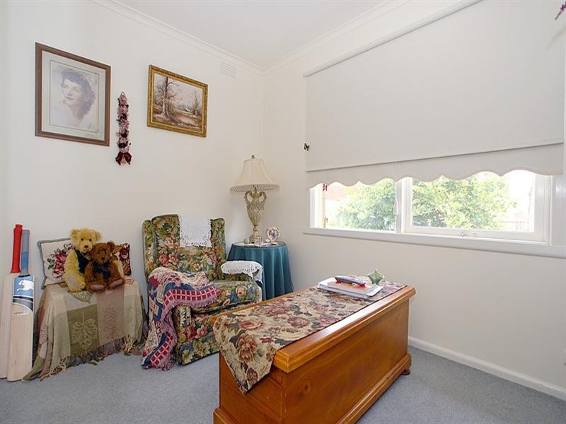 4 Carlisle Road, Ferntree Gully VIC 3156