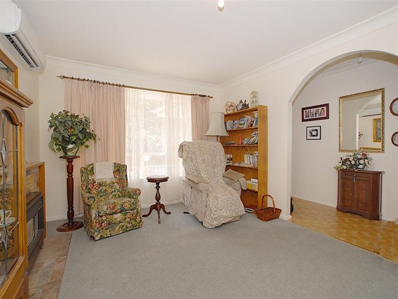 4 Carlisle Road, Ferntree Gully VIC 3156