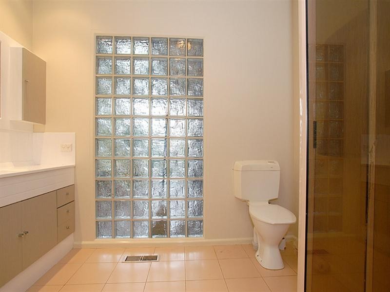 2 Acacia Road, Upper Ferntree Gully VIC 3156