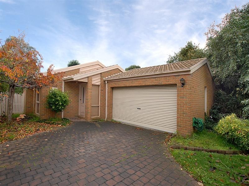 72 Segarta Circuit, Ferntree Gully VIC 3156