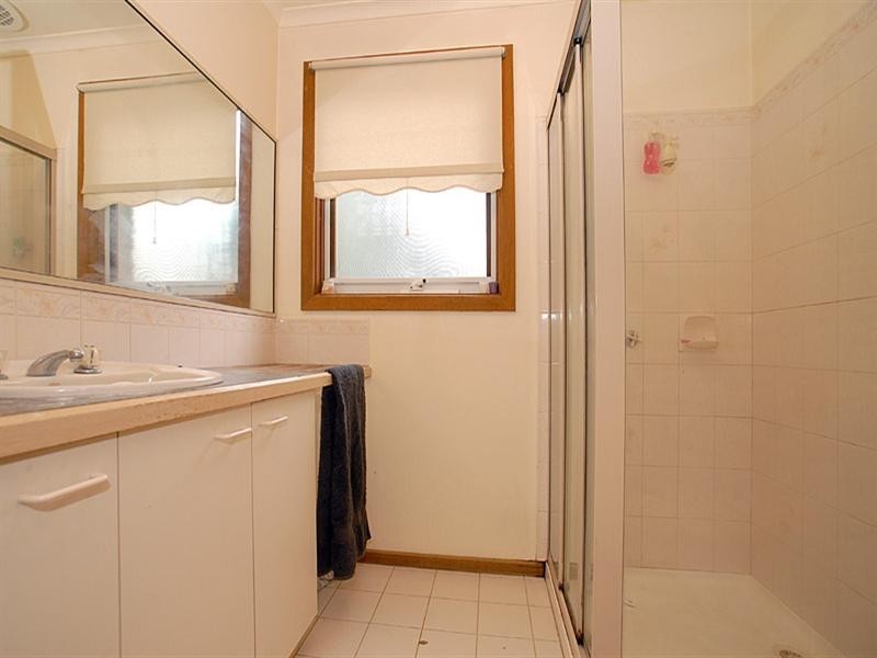 72 Segarta Circuit, Ferntree Gully VIC 3156