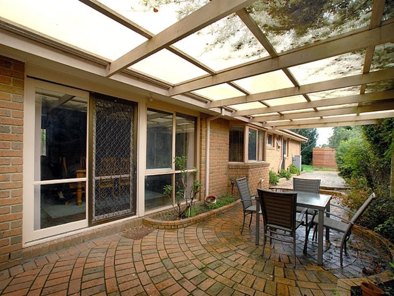 72 Segarta Circuit, Ferntree Gully VIC 3156