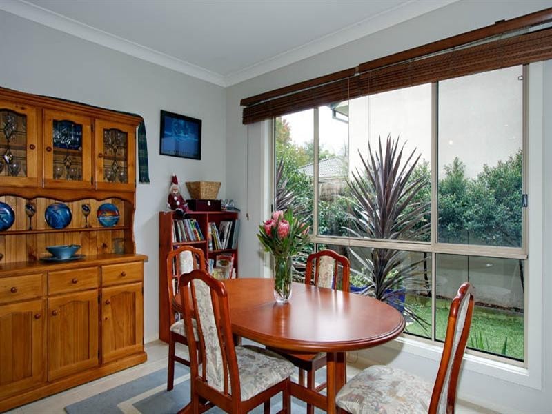 2/5 Selman Avenue, Ferntree Gully VIC 3156