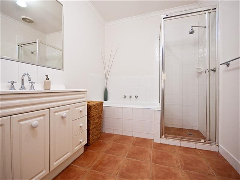 18 Manna Court, Ferntree Gully VIC 3156