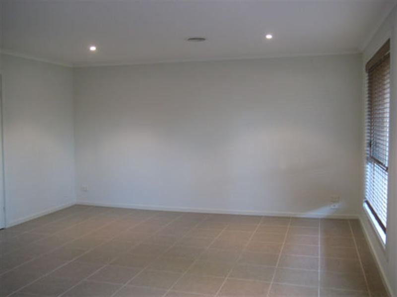 4/277 Scoresby Road, Boronia VIC 3155