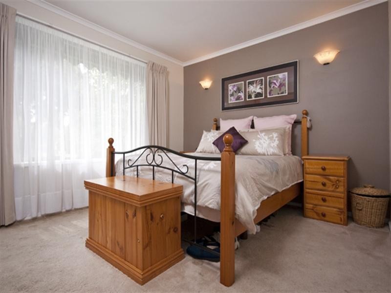 294 Windermere Drive, Ferntree Gully VIC 3156