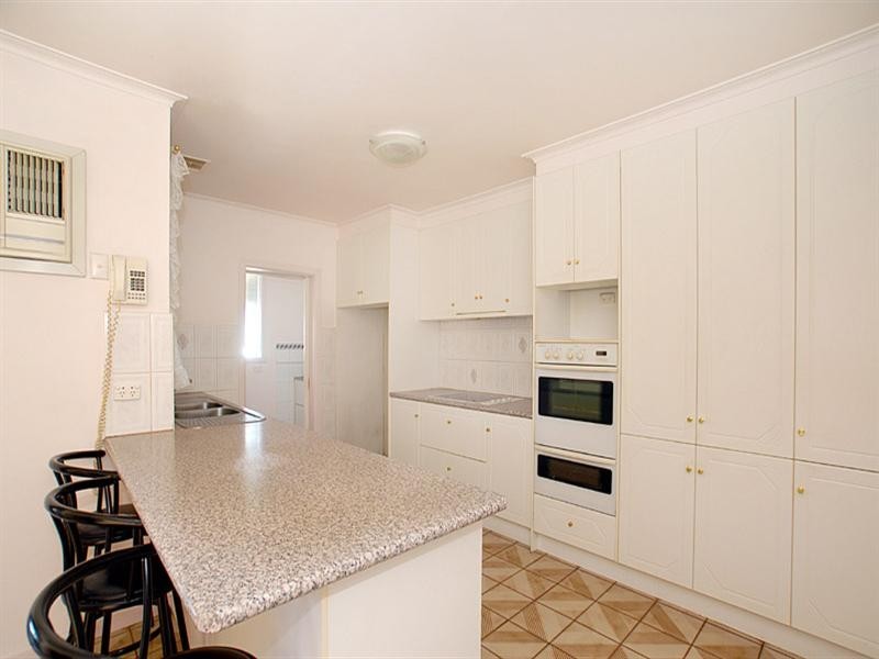 23 Commercial Road, Ferntree Gully VIC 3156