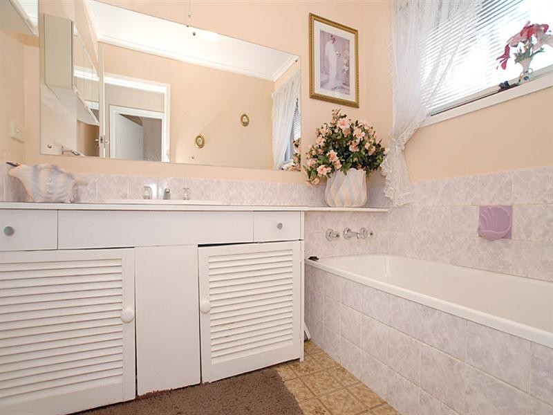 34 Rosehill Street, Scoresby VIC 3179