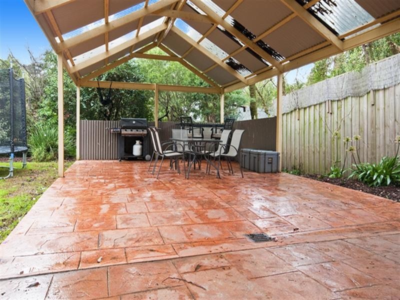 34 Francis Crescent, Ferntree Gully VIC 3156