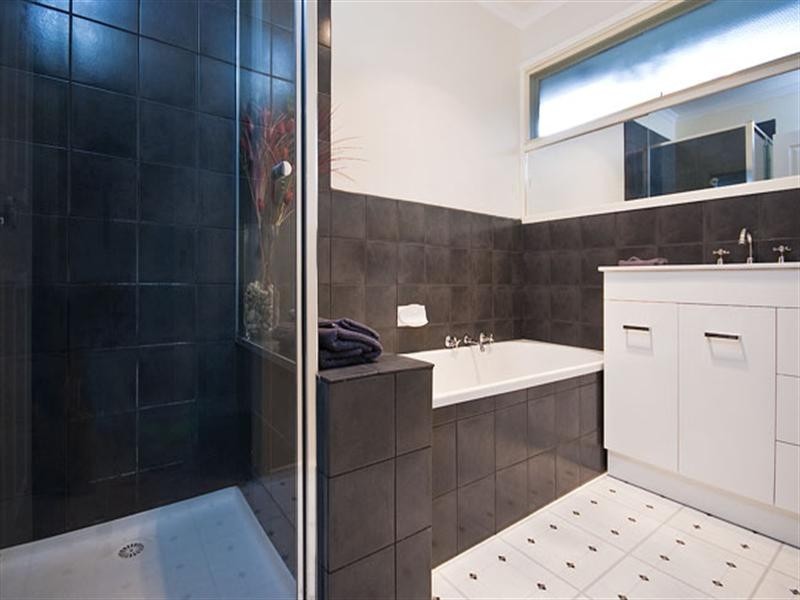 29 Winwood Drive, Ferntree Gully VIC 3156