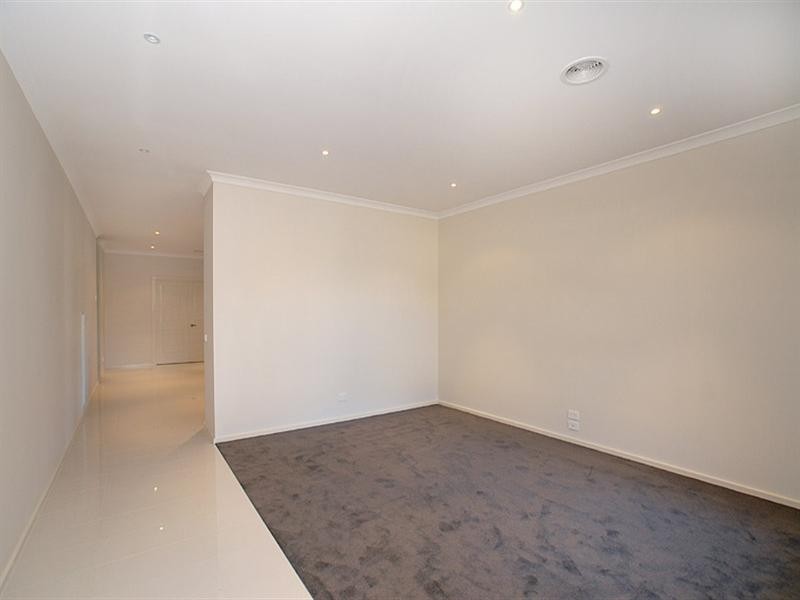 3 Ibis Close, Pakenham VIC 3810