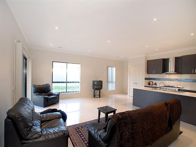 3 Ibis Close, Pakenham VIC 3810
