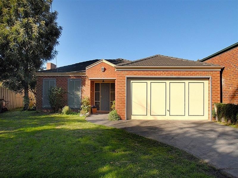 5 Norvel Road, Ferntree Gully VIC 3156