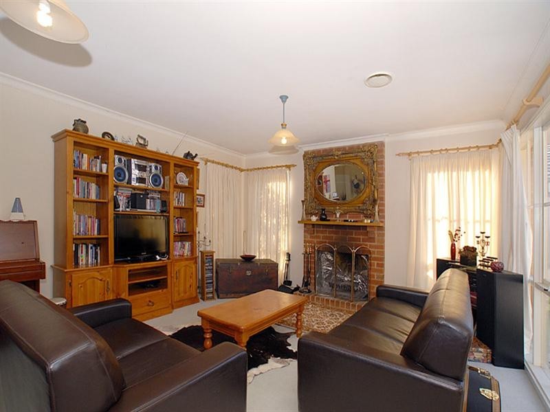 5 Norvel Road, Ferntree Gully VIC 3156