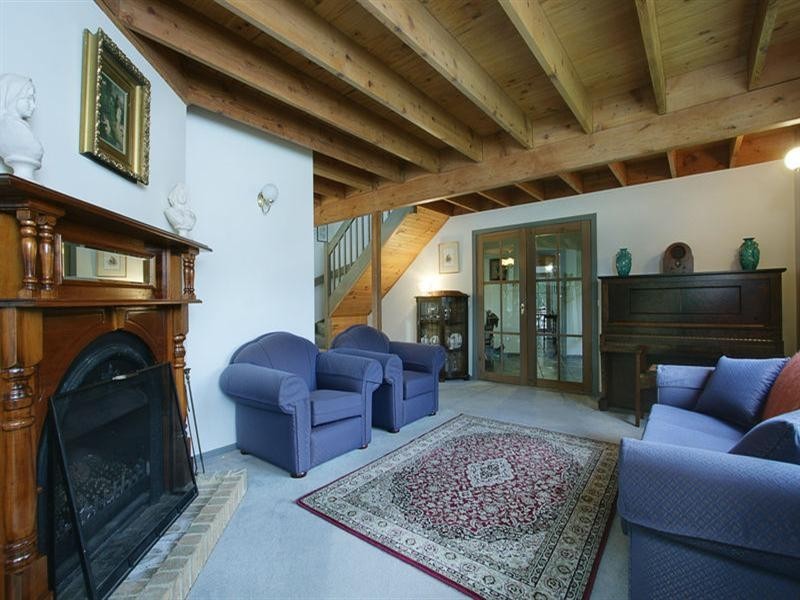 11 Lillypilly Lane, Kilsyth South VIC 3137