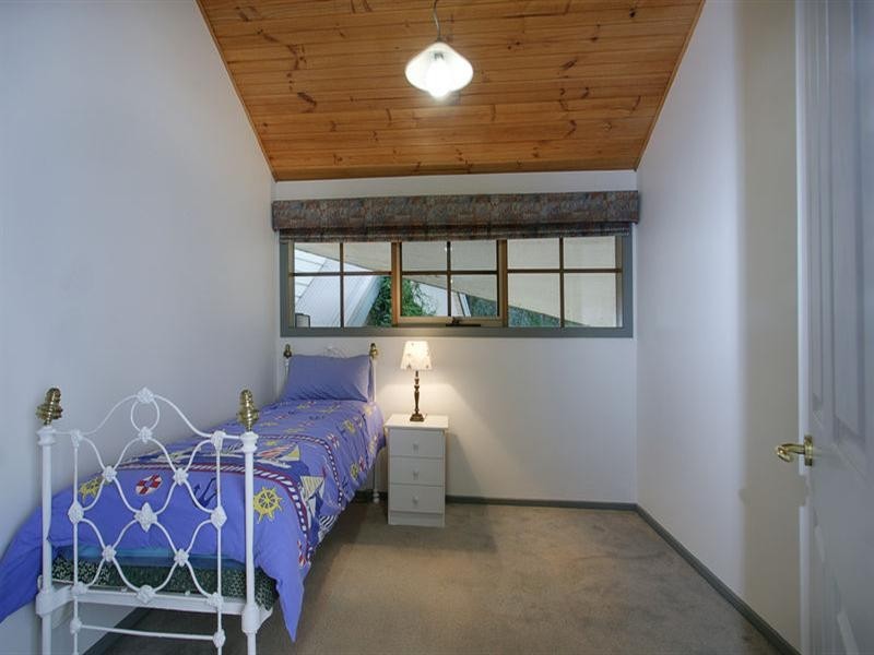 11 Lillypilly Lane, Kilsyth South VIC 3137