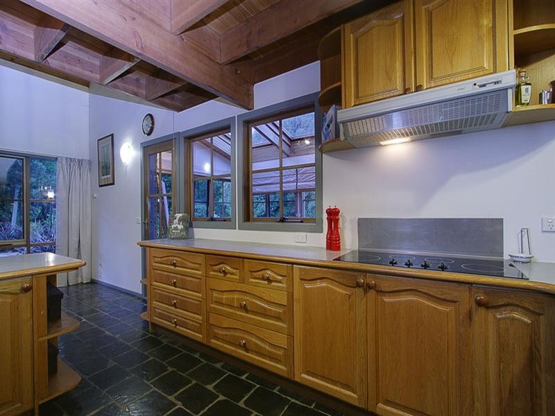 11 Lillypilly Lane, Kilsyth South VIC 3137