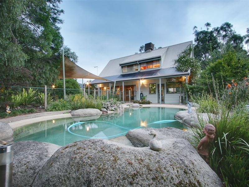 11 Lillypilly Lane, Kilsyth South VIC 3137