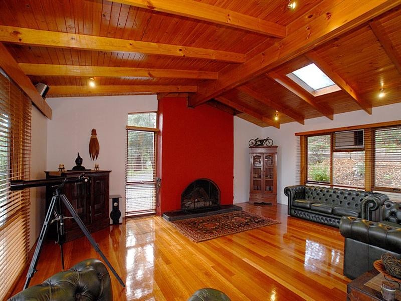 1 Morven Avenue, Tecoma VIC 3160