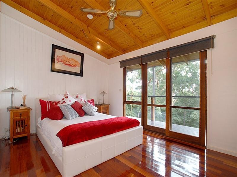 1 Morven Avenue, Tecoma VIC 3160