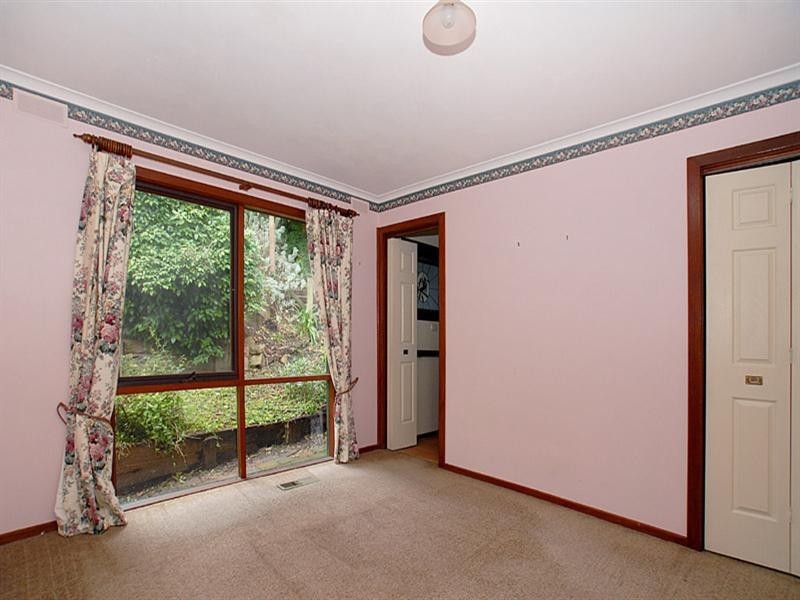 12 Jean Street, Upper Ferntree Gully VIC 3156