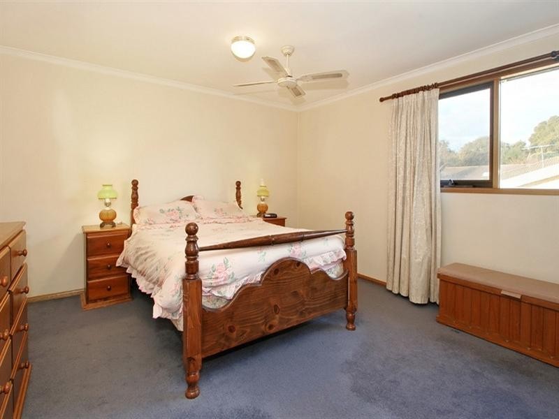 1 Reeve Place, Rowville VIC 3178