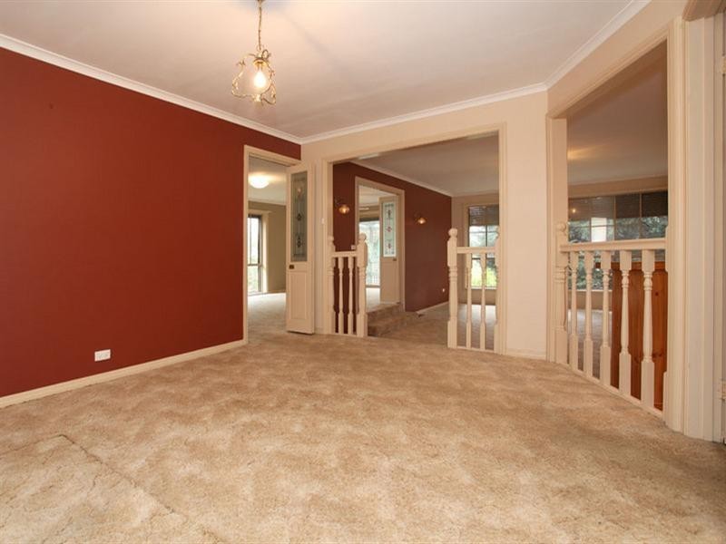 3 Bonnie Court, Ferntree Gully VIC 3156