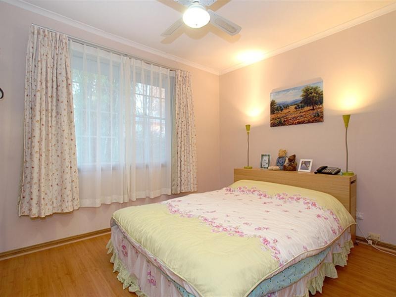 1A Shannon Avenue, Ferntree Gully VIC 3156