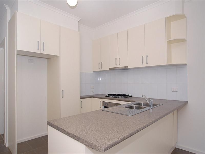 4/17-19 Myrtle Street, Bayswater VIC 3153