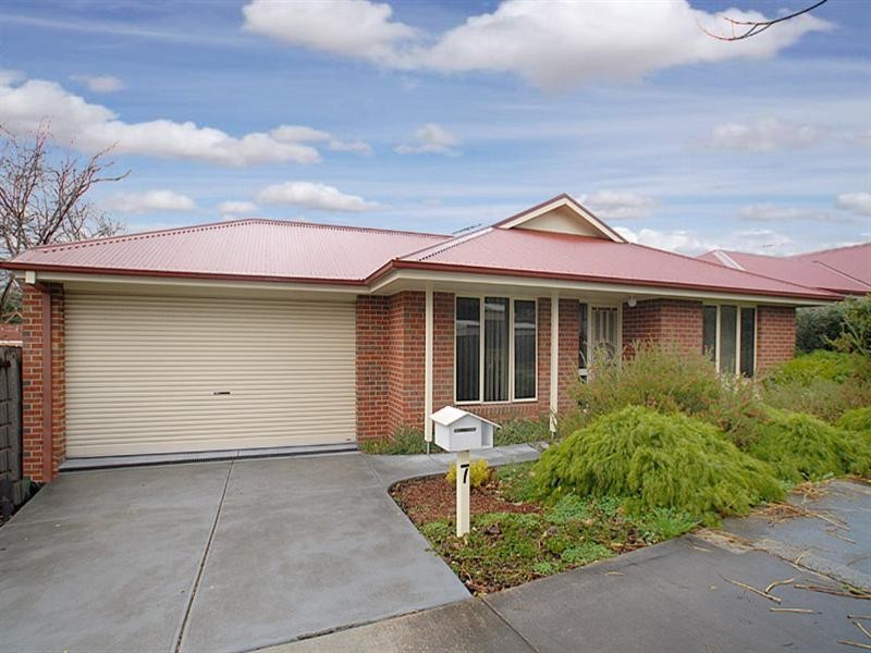 7 Percival Street, Bayswater VIC 3153