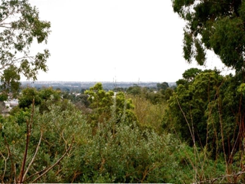 26 The Avenue, Ferntree Gully VIC 3156