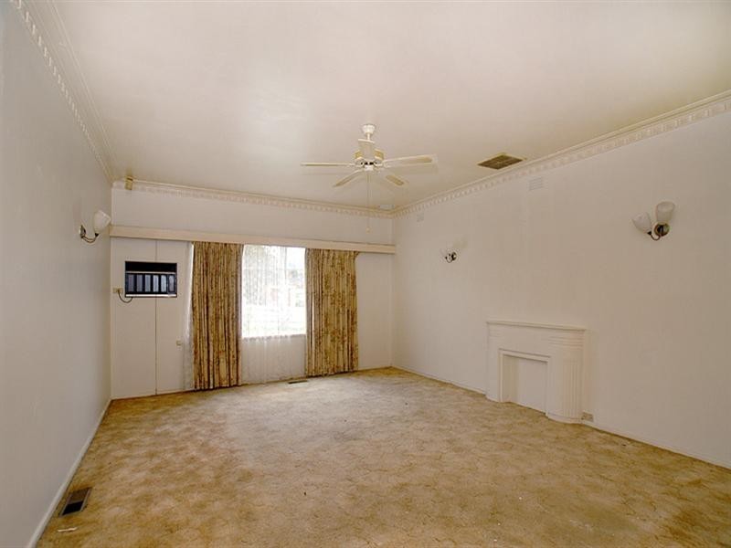 2 Woodvale Road, Boronia VIC 3155