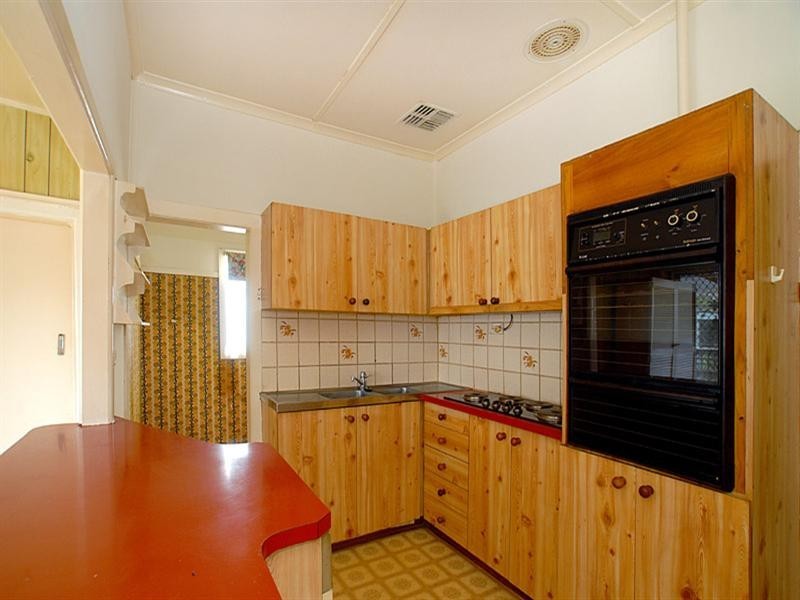 2 Woodvale Road, Boronia VIC 3155