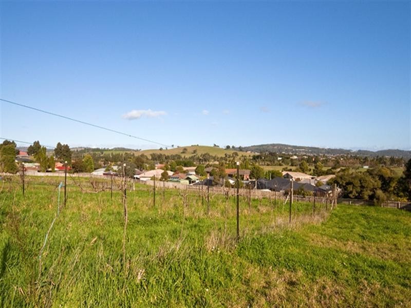 95 Blackwood Park Road, Ferntree Gully VIC 3156