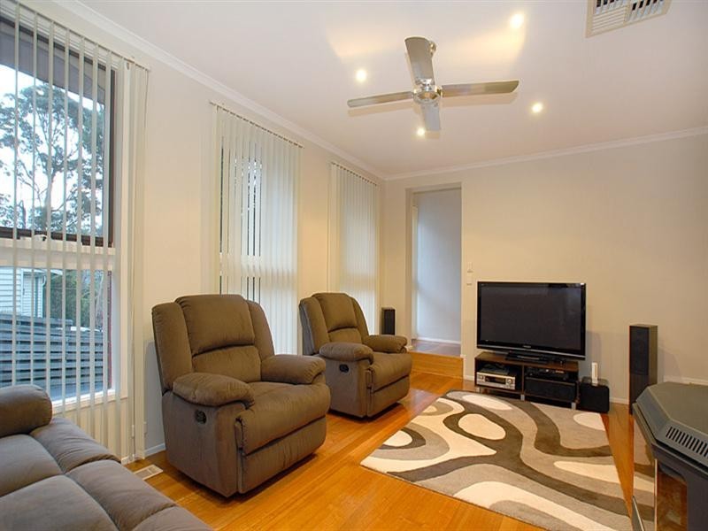 108 Old Belgrave Road, Upwey VIC 3158